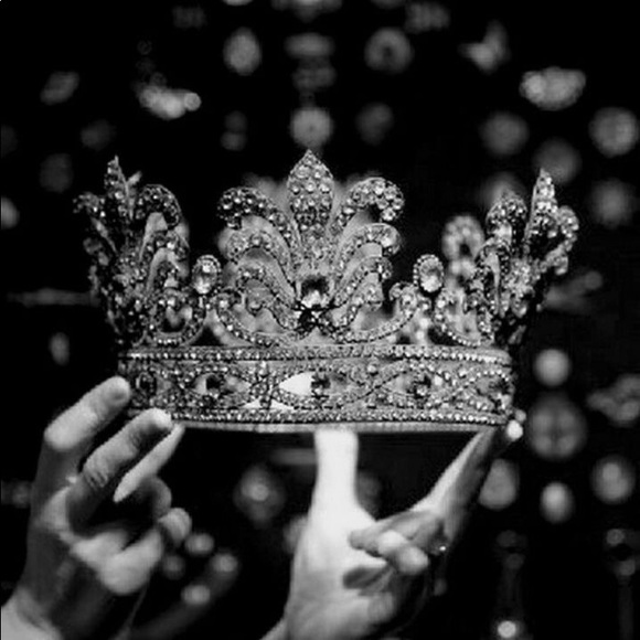 Meet your Posher, Joanna - Picture 1 of 1